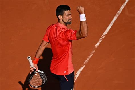 Novak Djokovic Sale Ileso De Una Dura Batalla Con Khachanov Y Se Mete