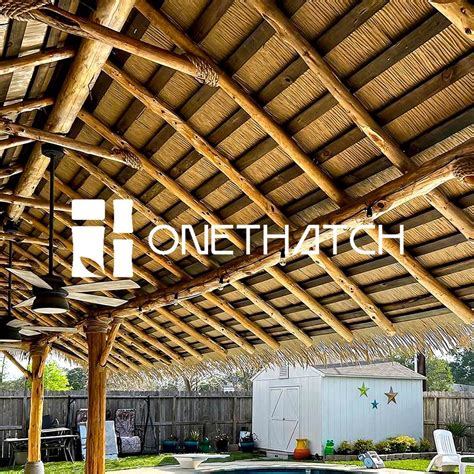 Durable Synthetic Thatch Roofing Materials For Villas And Water Parks