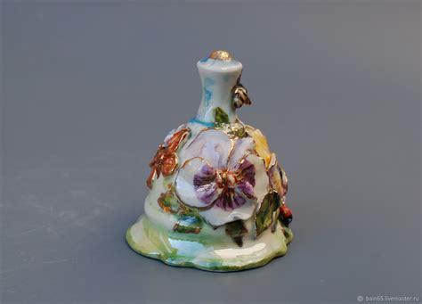 Фарфоровый колокольчик с декором "Анютки" в интернет-магазине Ярмарка ...