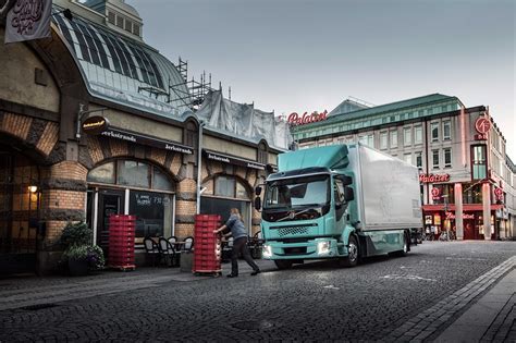 B Dzie W Czym Wybiera Volvo Trucks Wprowadza Na Rynek Pe N Gam