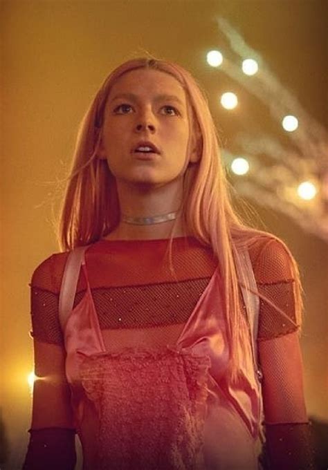 Hunter Schafer As Jules Vaughn In Euphoria Filmtv Hot Sex Picture