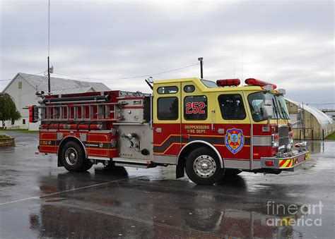 Shippensburg Fire Photograph By Tru Waters Pixels