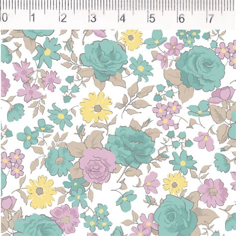 Tricoline Estampado Floral Rosa E Verde Fundo Claro Renatta Tecidos