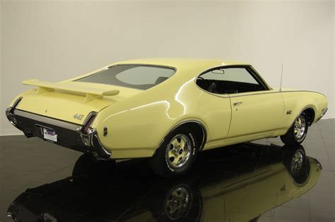 1969 Oldsmobile 442 Hardtop Restored Numbers Matching 400ci V8