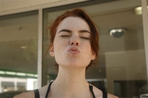 Hd Wallpaper Sabrina Lynn Zishy Portrait Display Redhead Women