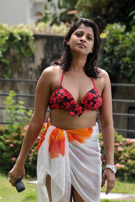 Nadeesha Hemamali Spicy Hot Photos In Mr Rascal