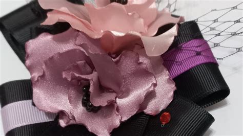 Мастер класс. Брошь из атласных лент. - YouTube