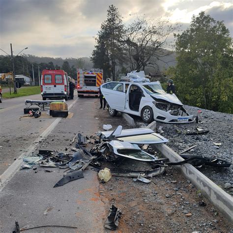 Grave Acidente Na Br Faz Duas V Timas Fatais E Deixa Duas Feridas