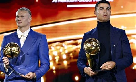 Ronaldo Arrecada Tr S Pr Mios No Globe Soccer Awards Rtp Madeira