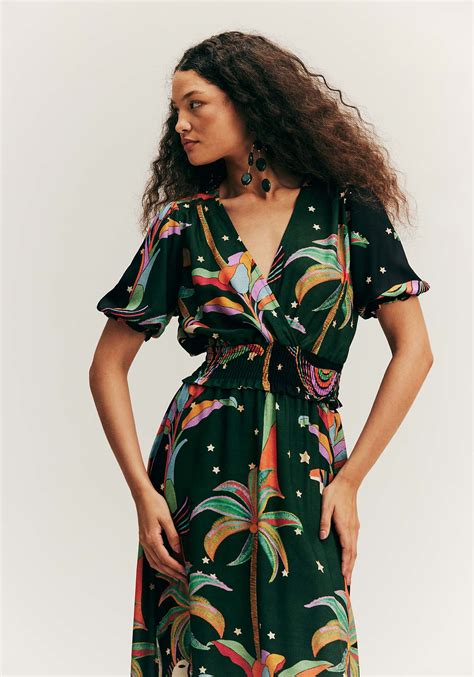 Cropped Decote Transpassado Estampado Mawê Tupi CaCay Carioca Brasileira e Latina