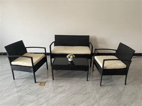 Conjunto de Àrea Externa Amalfi 1 Sofá 2 Poltronas 1 Mesa Preto nude MadeiraMadeira