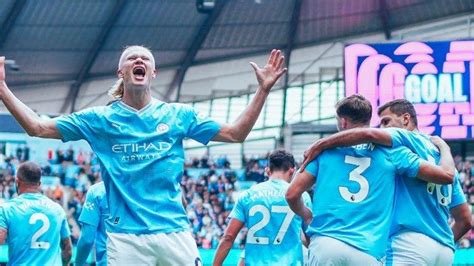 LIVE Mola TV! Line Up & Link Streaming Newcastle vs Man City di Carabao