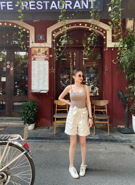 Nh T Hot Girl L O T O D Ng N I B T Tr N Ng Ph H N I