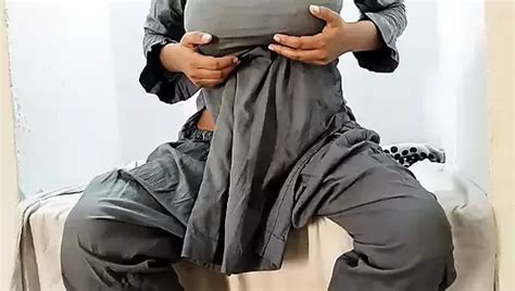 Indian Girls Desi Massage And Fingering Taxi Porn Feat Palwasha Xhamster