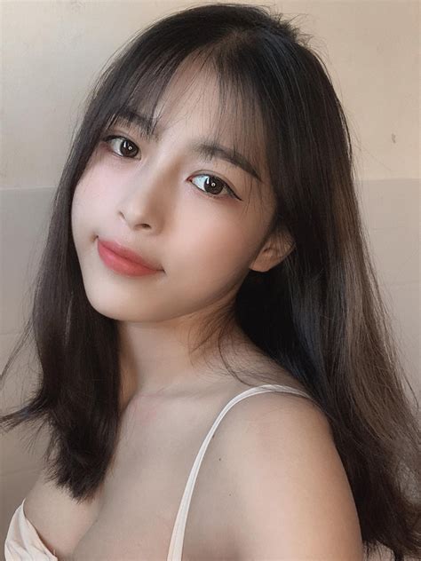 C P Ch Em Th X M Xinh Nh Hot Girl C Ch C M Nh Danh L Ng I V Ng M C B O D N Tr