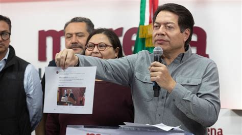 Militantes De Morena Protestan En La Sede Nacional Del Partido En