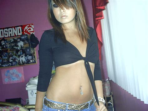 Japanese Babe Nude In Bedroom