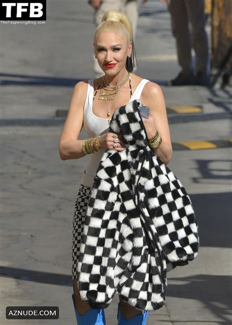 Gwen Stefani Sexy Seen Flaunting Her Hot Boobs Outside The Jimmy Kimmel Live Show AZNude