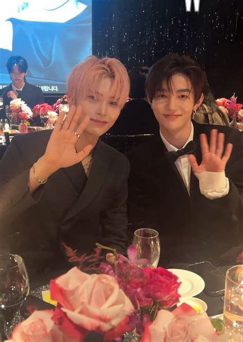 Pin By Fran On ZB Hanbin Cute Gay Aesthetic People