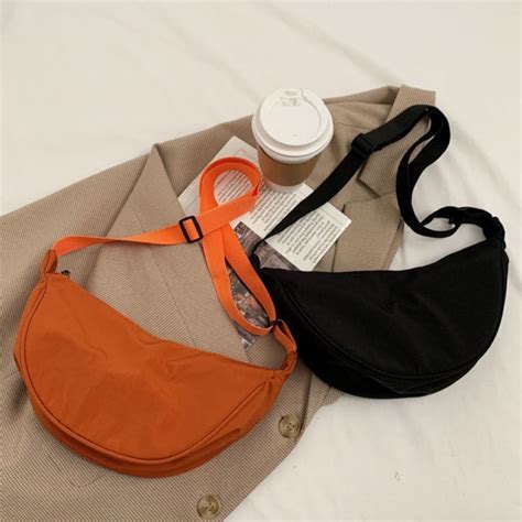 Bolsa Feminina Transversal Média Meia Lua Star Shop Laranja Compre