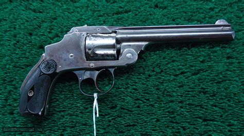 Smith And Wesson 38 Safety Hammerless 3rd Model Revolver