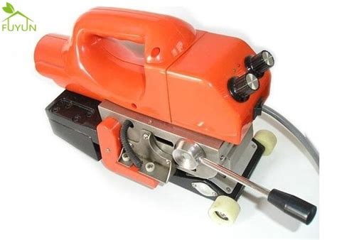0 2mm Hot Air PVC LDPE HDPE Liner Welding Machine For Waterstorage Pond
