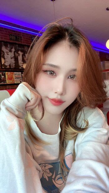 Kura Onee San Lewdgami Nude OnlyFans Page 2 The Fappening Plus