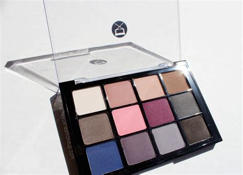 Review and Swatches: Viseart Cool Mattes Palette