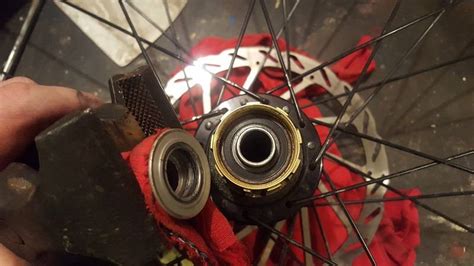 Как заменить подшипник заднего колеса велосипеда