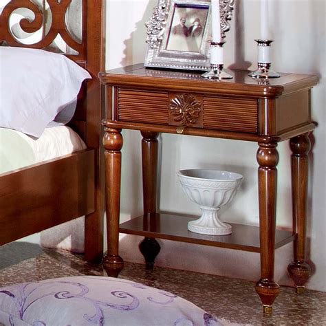 Тумбы прикроватные из массива дерева в Москве: каталог, цены, фото