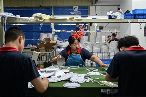China's manufacturing backbone feels pinch of Trump trade war