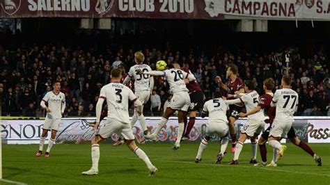 Salernitana Il Gol Di Pirola Entra Nella Storia Del Club In Serie A