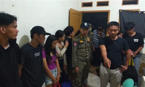 Satpol Pp Tangsel Razia Kos Kosan Diduga Jadi Tempat Prostistusi Online