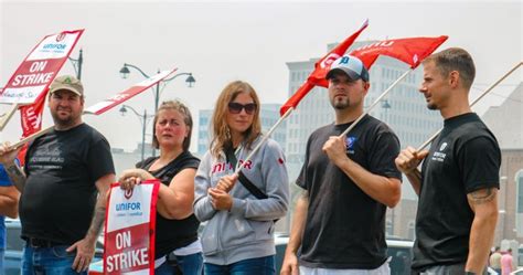 Windsor Salt, Unifor reach tentative deal after 5 month strike ...