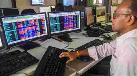 Sensex Drops Over 250 Points In Early Trade Nifty Slips Below 15 050