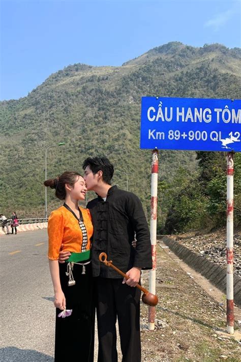 Hot Girl T Y B C T Ng B N N V T G Y S T Hoa H U Qu C Gia Vi T Nam