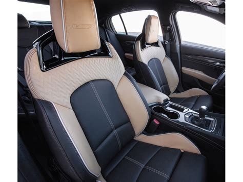 2023 Cadillac CT5-V Blackwing: 7 Interior Photos | U.S. News