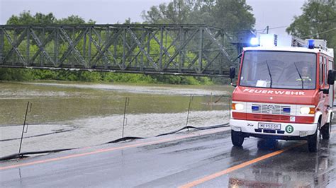 Unwetter Alarm in weiten Teilen Österreichs oe24 tv