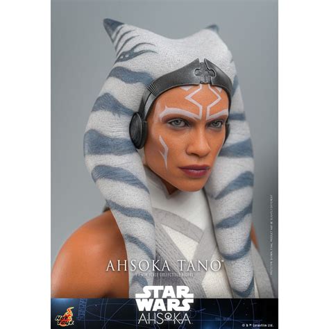 Hot Toys Star Wars AHSOKA Ahsoka Tano Figurine
