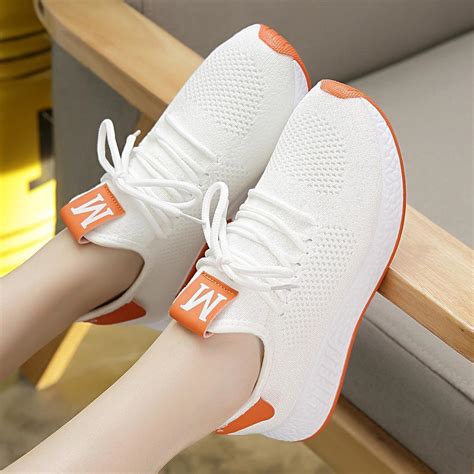 Kaufe New Style Sports Shoes Women S Shoes Versatile Casual Shoes In