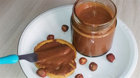 Nutella maison sans sucre sans huile 2 ingrédients pâte à tartiner