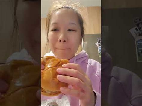 Wendy S Hot Honey Chicken Sandwich YouTube