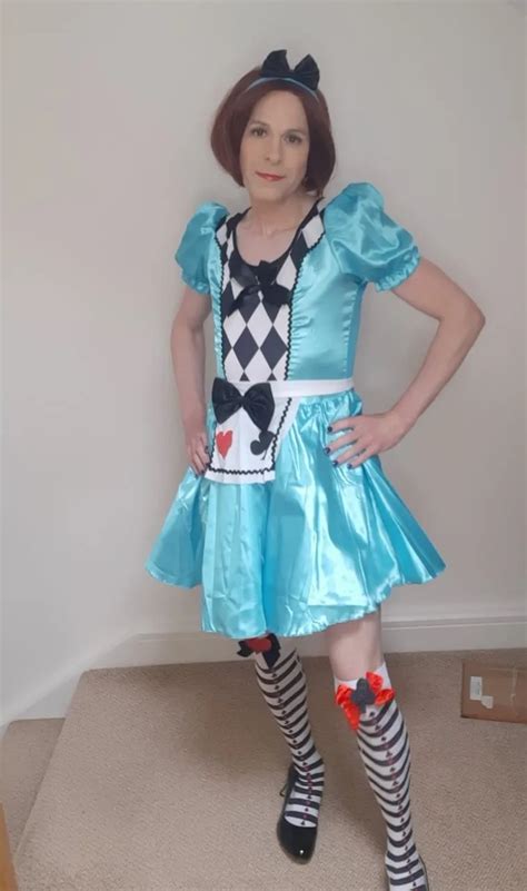 Alice 15 Nude Pics XHamster