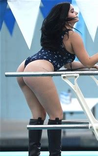 Ariel Winter Thick Ass Thong Swimsuit Photo Shoot