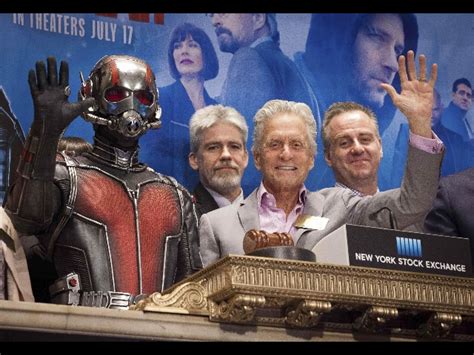 Ant Man Supereroe A Cavallo Di Una Mosca Mymovies It