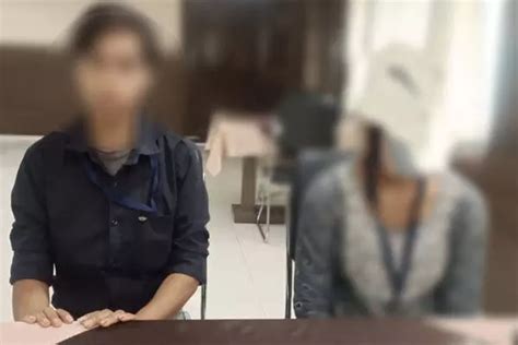 Lesbian Aunty चच न भतज स रचई शद हटल म भर मग फर कय गद कम पहल भ कई