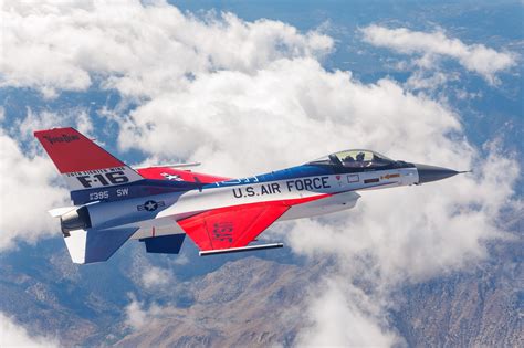 The F-16 Viper Demonstration Team releases new 50th anniversary paint ...