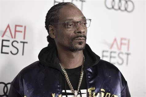 A Snoop Dogg Backup Dancer Sues For Alleged Sexual Assault Los