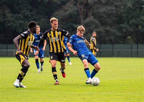 Heracles Almelo Boekt Oefenzege Op Vitesse Heracles Almelo