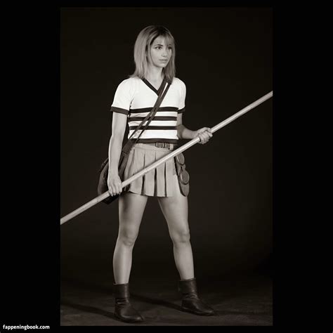 Emily Rudd Nude The Fappening Photo 7034091 FappeningBook